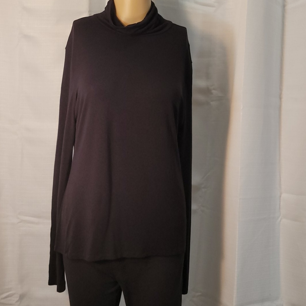 Long sleeve turtle neck
